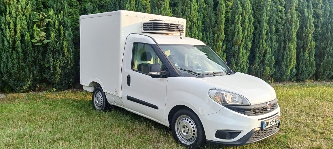 Fiat Doblo chlodnia mroźnia izoterma Lody mrożonki Fv 23%