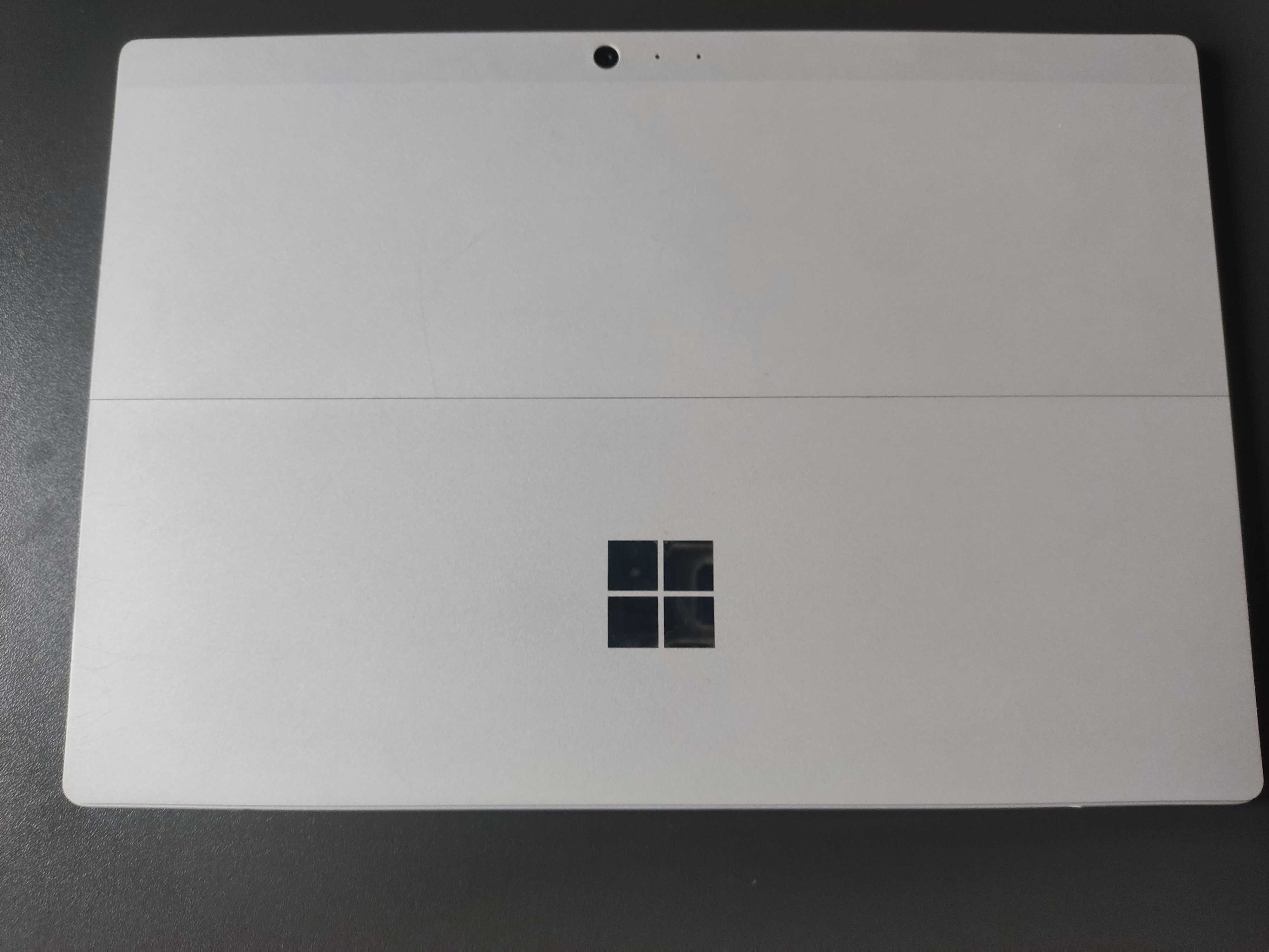 Laptop Microsoft Surface Pro 1807 8 GB / 256 GB srebrny