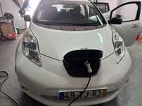 Nissan leaf black edition