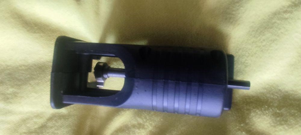 Wyrzynarka do drzewa