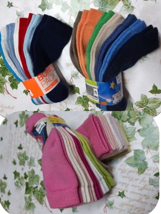 14 pares de meias e soquetes novas de bebé