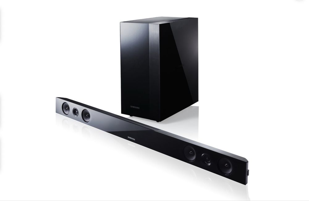 Samsung HW-F450 Soundbar з сабвуфером — чистий звук, стан як новий