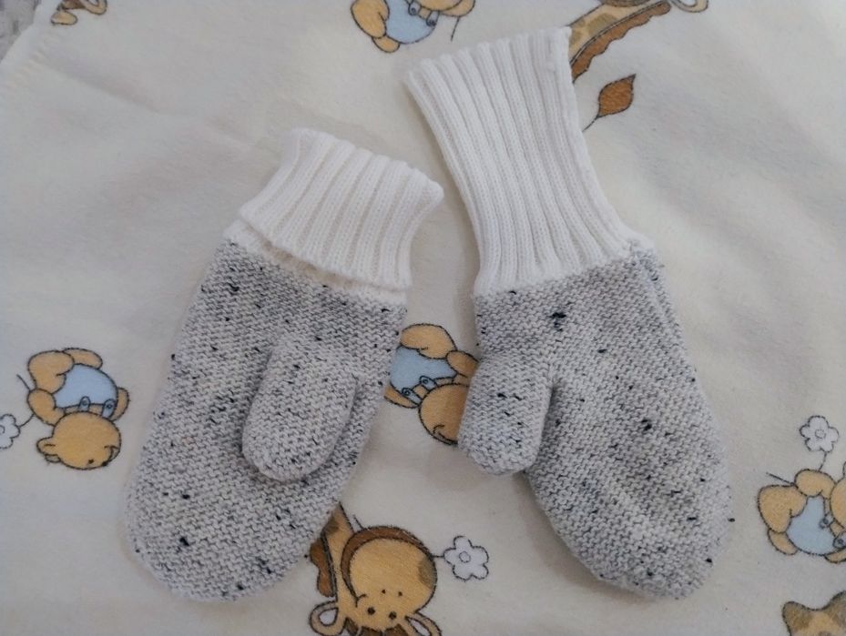 Rękawiczki z jednym palcem H&M rozmiar 86/92