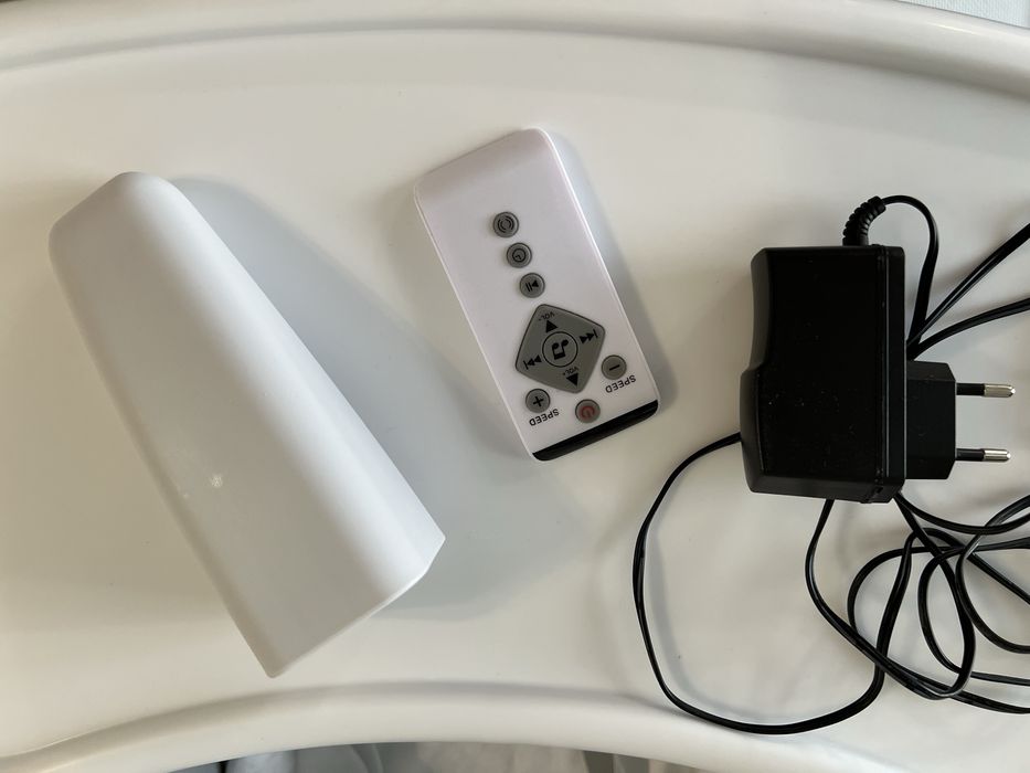 Дитячий стільчик для годування, гойдалка DEBUT EL CAMINO