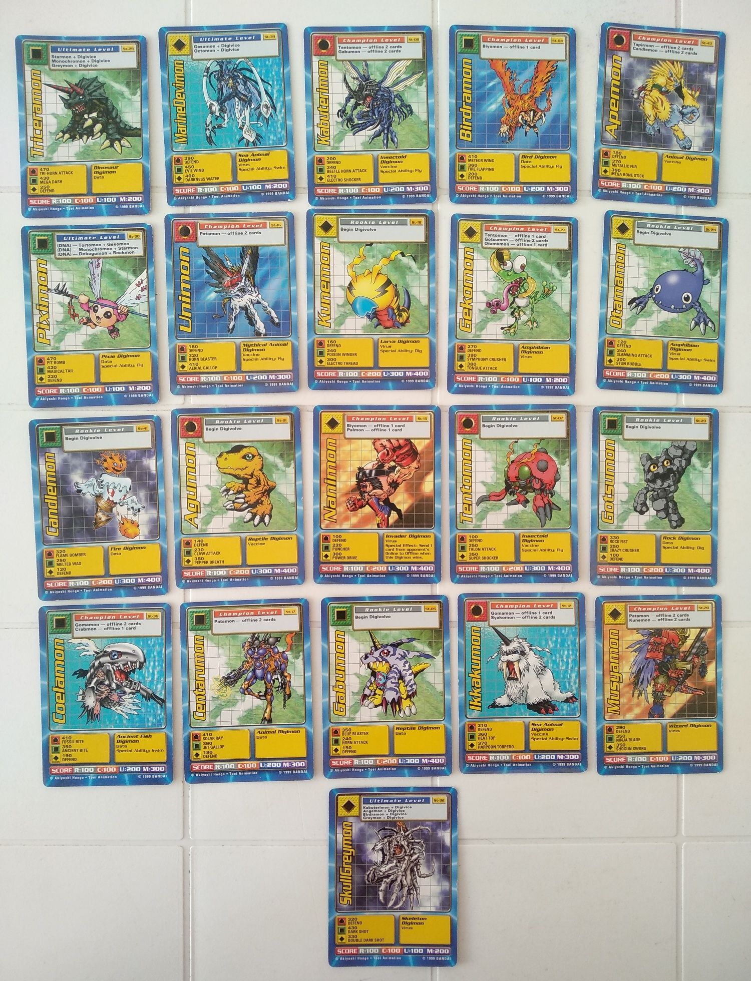 Lote de cartas Digimon