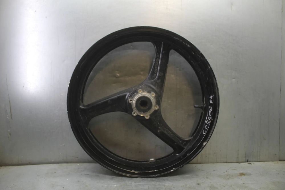 Honda CBR 600 f4 felga przód przednia