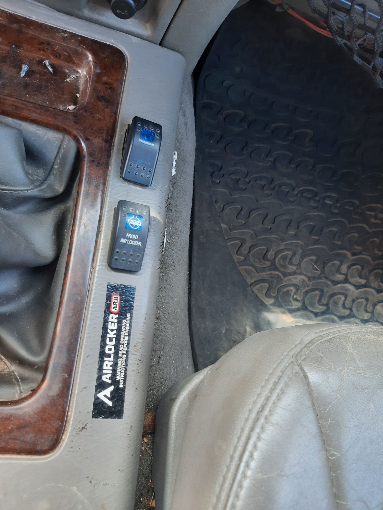 Nissan Patrol y61 3.0d Manual max doposażony  2x blokada  Lift Winda