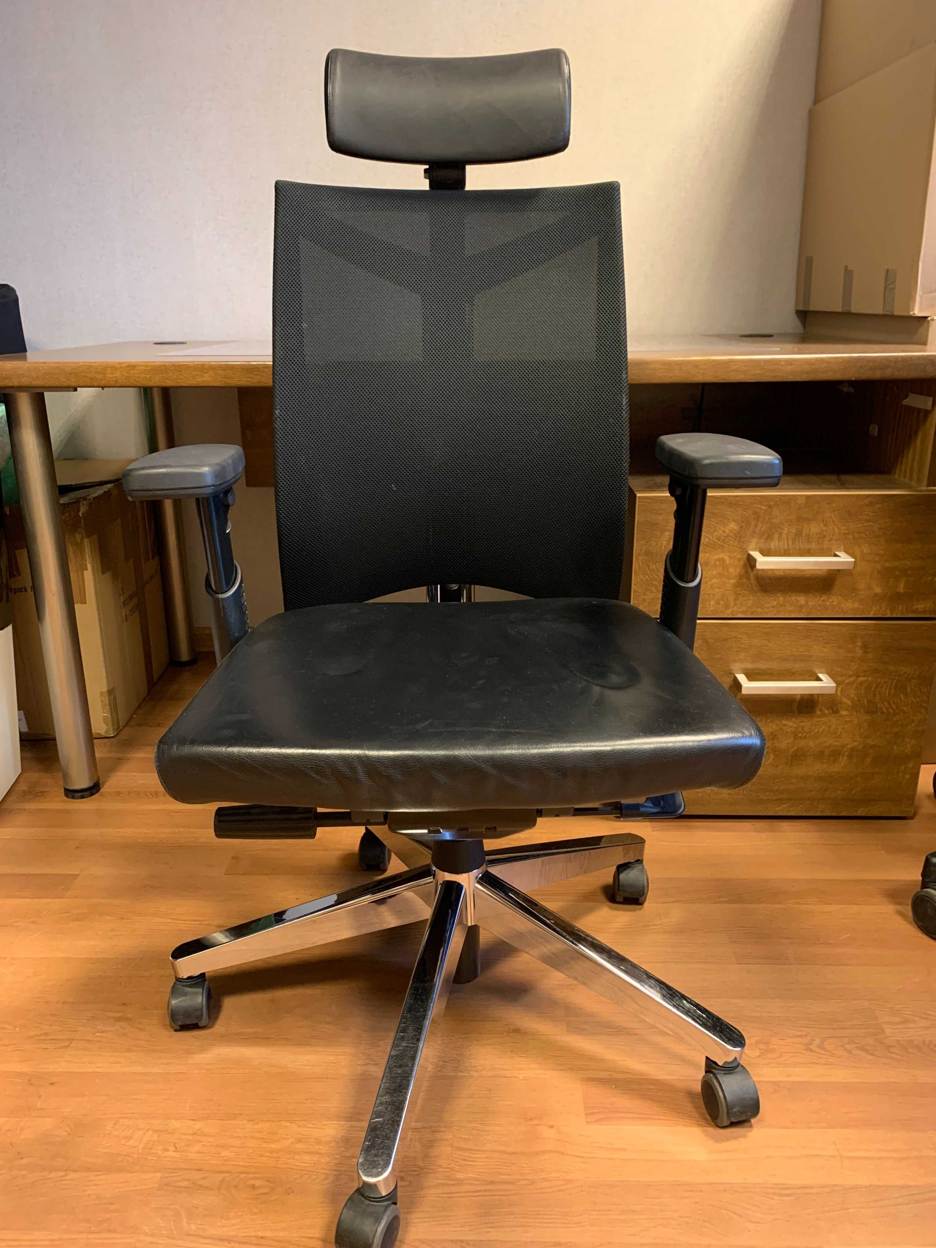 Krzesła biurowe- czarne