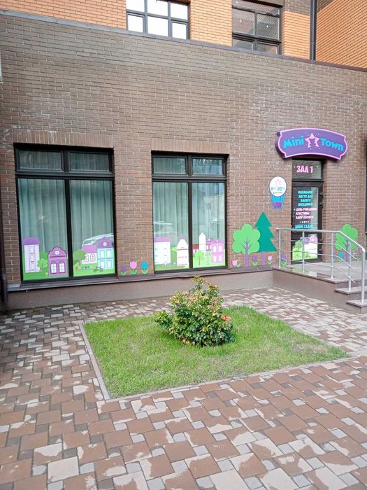 продам нежитлове приміщення пр. Металургів 8а