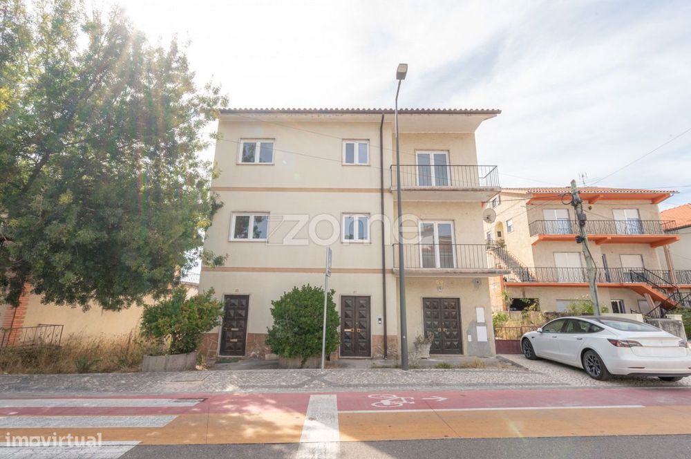 T3 último andar renovado Soure