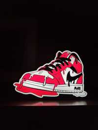 Nike Air Max Jordan Lampa LED USB czerwona, wydruk 3D