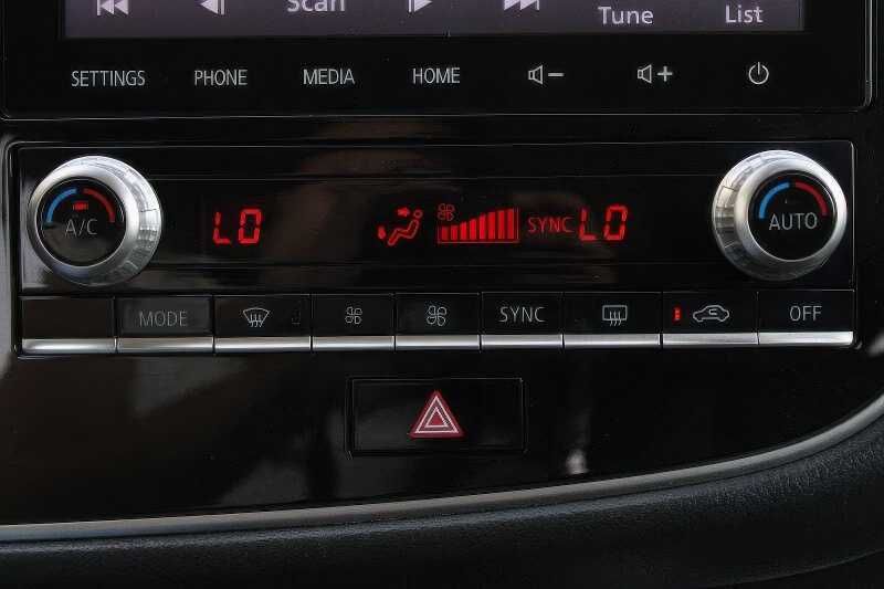 2020 Mitsubishi Outlander SEL
