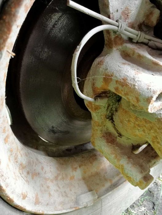 Балка на Ман коман F2000 403