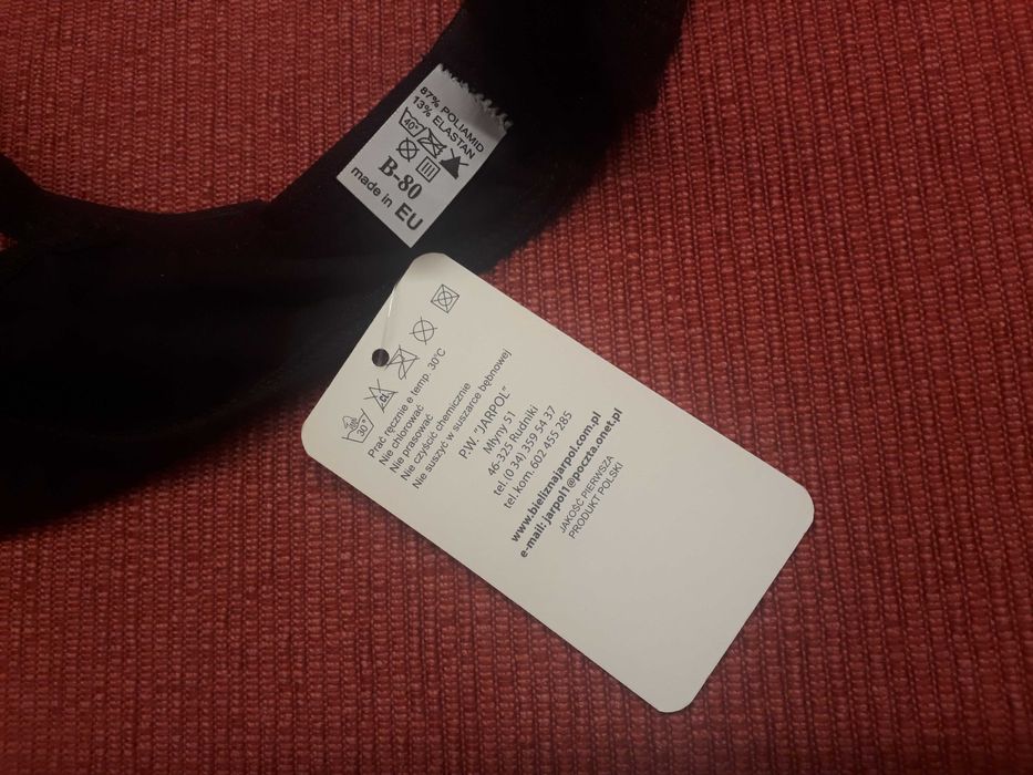 Biustonosz miękki czarny, przecena 50%