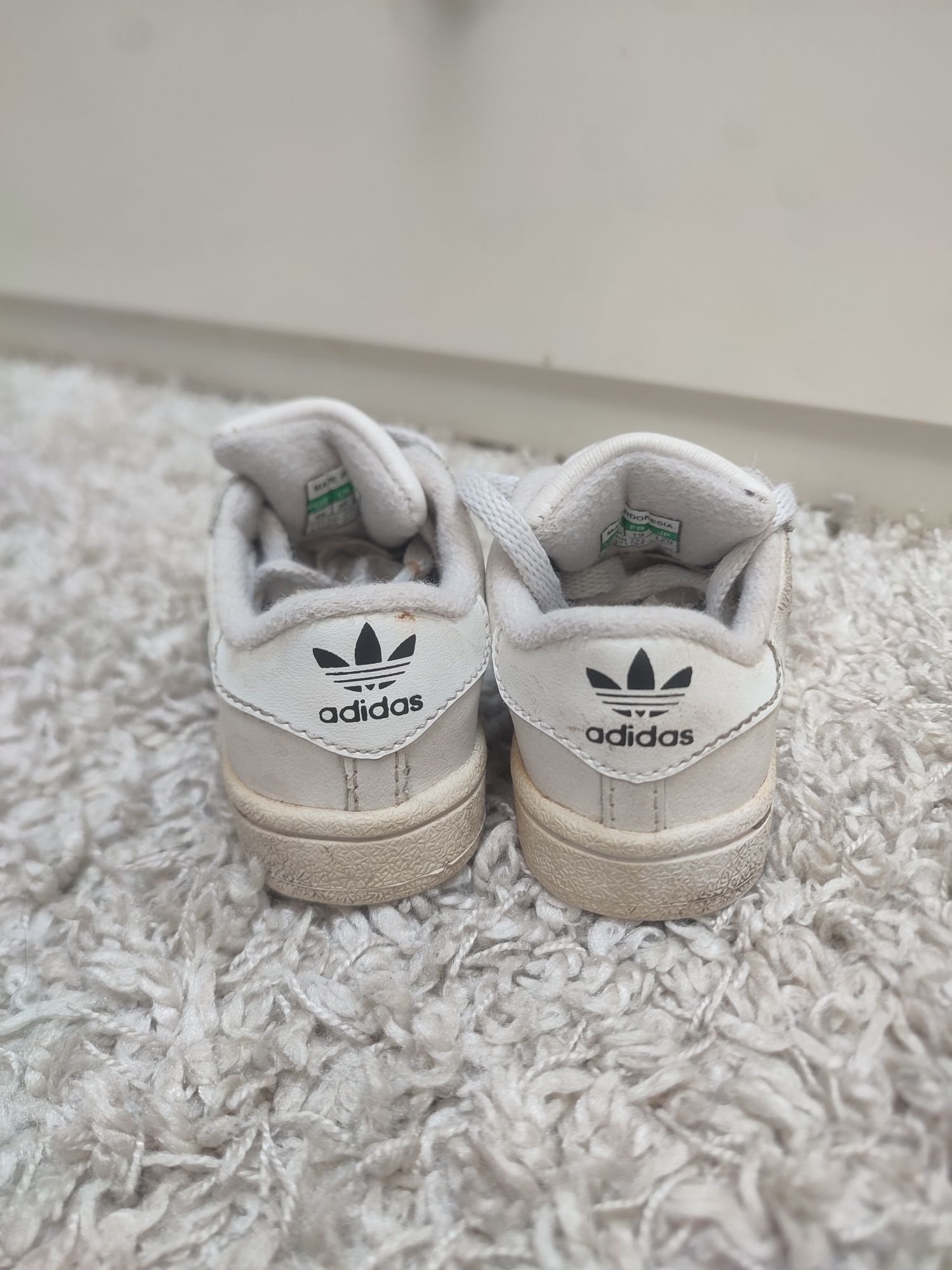 Adidas superstar retro malutkie białe rozmiar 19