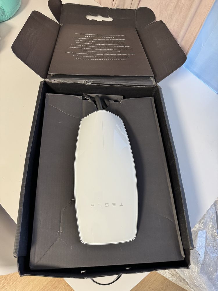 Tesla wall connector  gen3 wifi 48A 11.5 квт, 7.4 метрів