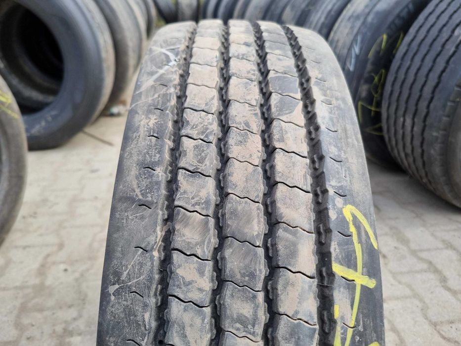 215/75R17.5 OPONA Pirelli FR01 TRIATHLON 10-11MM Przód  FR 01