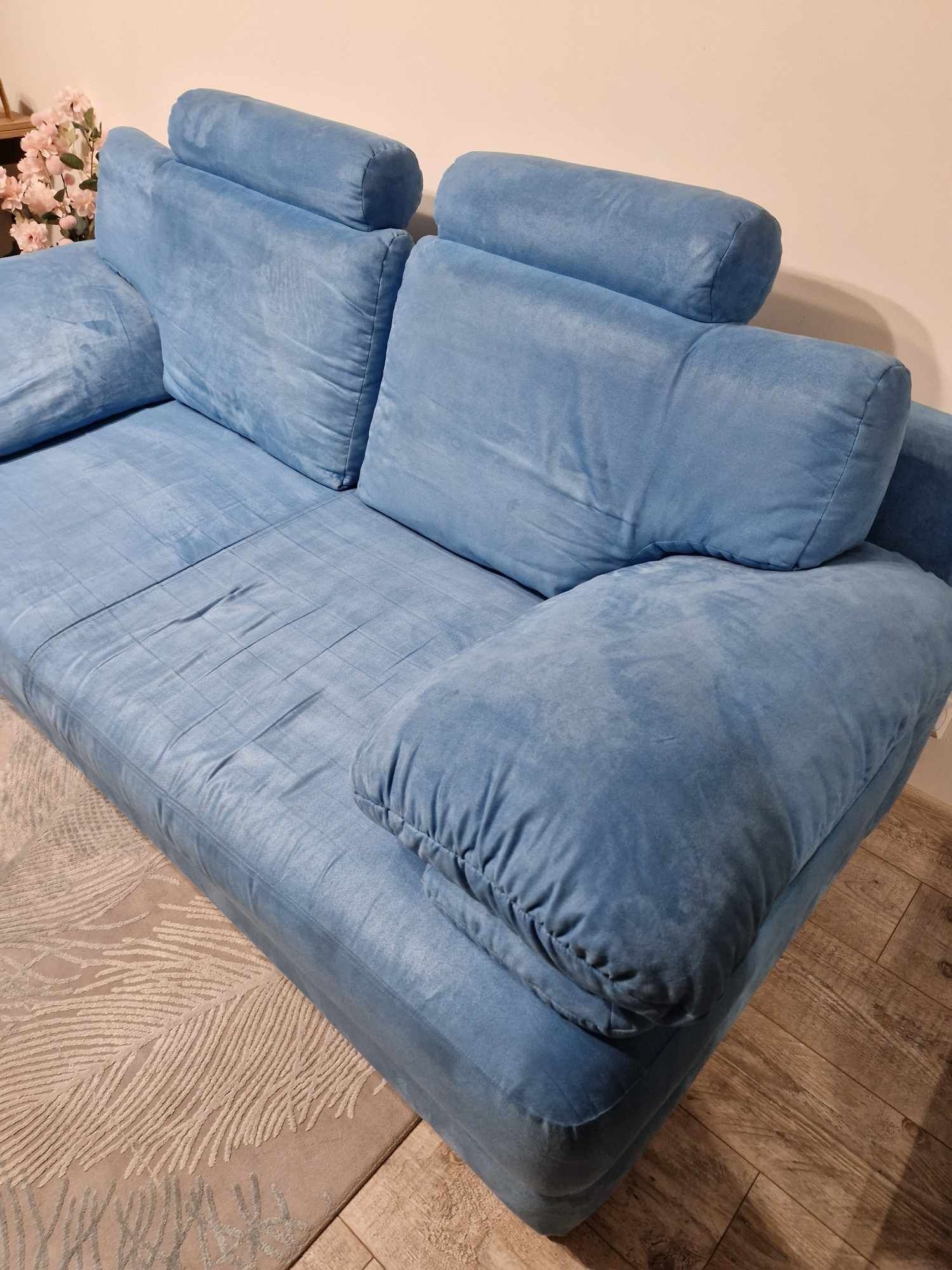 Sofa do spania o wymiarach 200x150cm