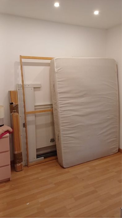 Cama de casal com colchao