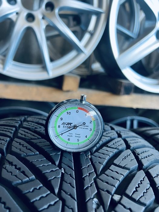 Шини Резина Зимові 23Рік 245 45 18 Goodyear Ultragrip 8 Performance 4ш