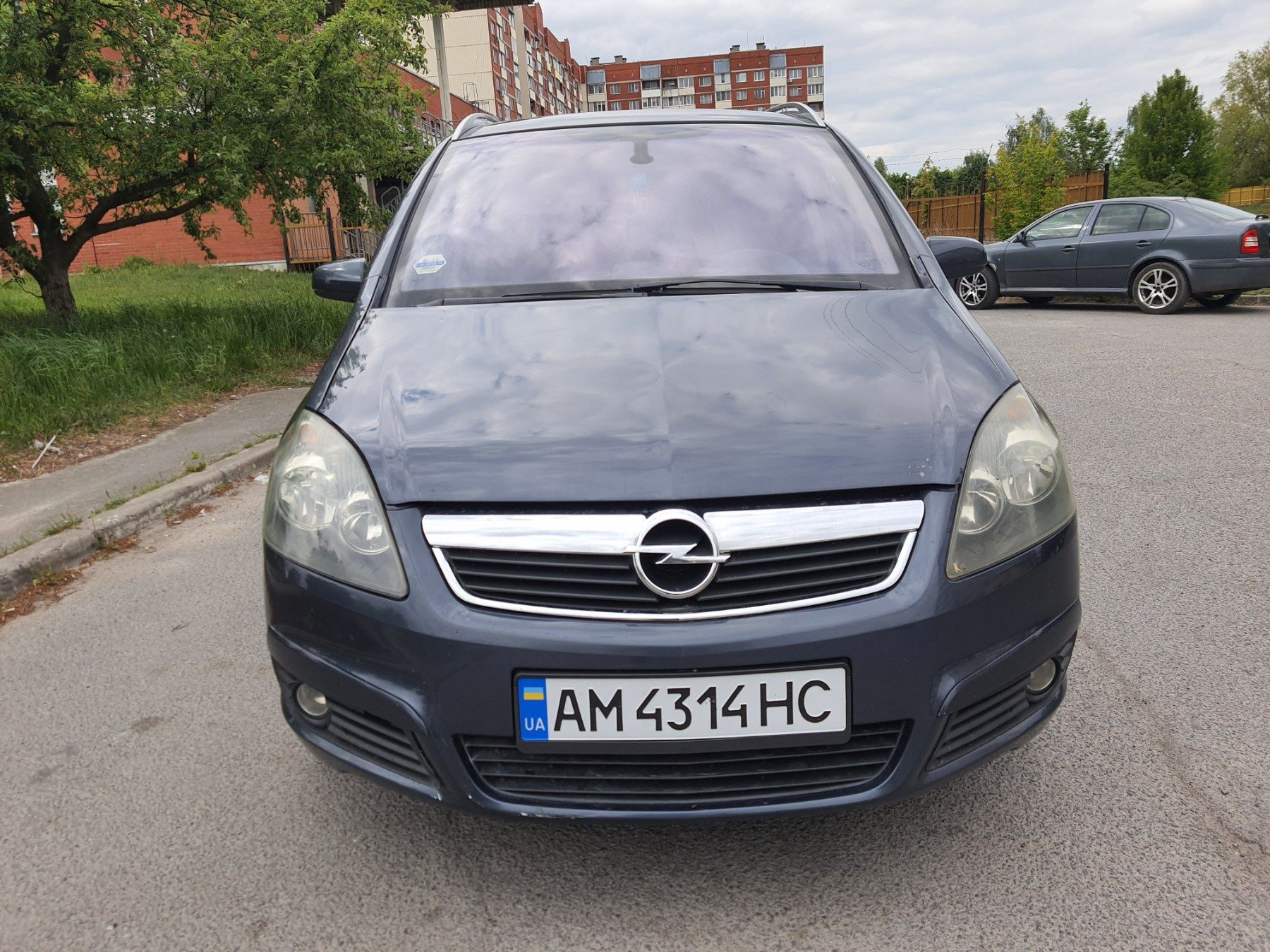 Продам Opel Zafira B 1.9 cdti