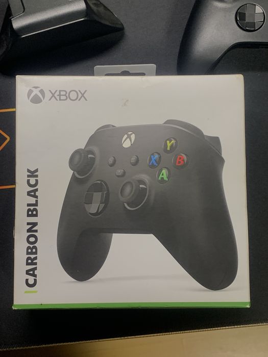Comando XBOX + Base de carregamento Official Razer