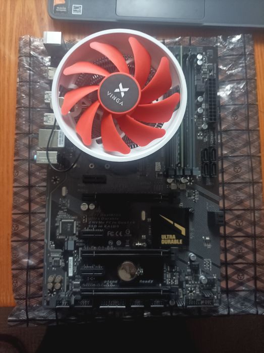 .Продам комплект.