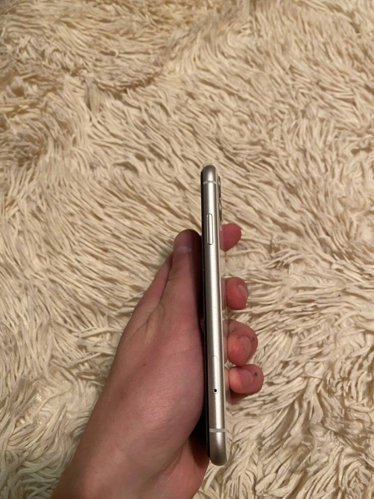 Iphone 11 б/в стан 9/10