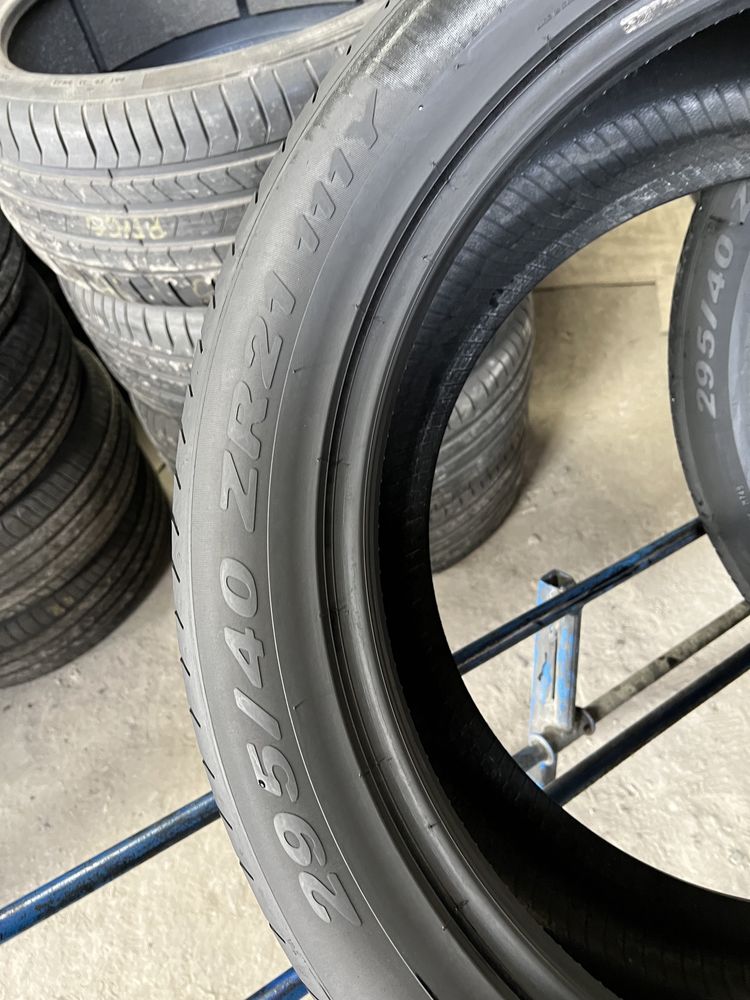 295/40/21 R21 Pirelli PZero TM MO 4шт