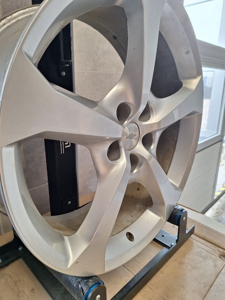 PF 132 Felga 20 Chevrolet Camaro Alufelga 5×120 Pojedyńcza ET35 Przód