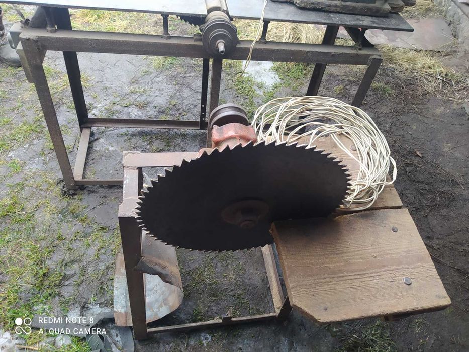 Деревообробний станок