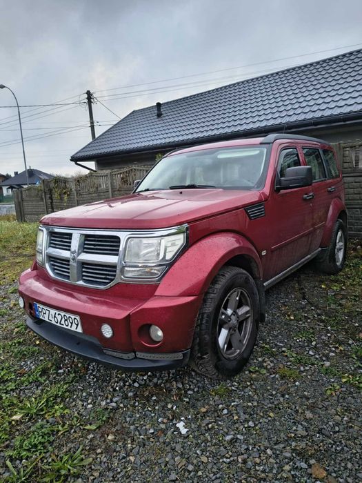 Dodge Nitro 2,8 , hak, klima 4x4