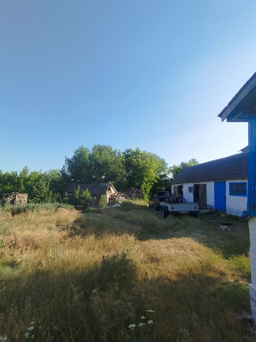 Будинок з умовами