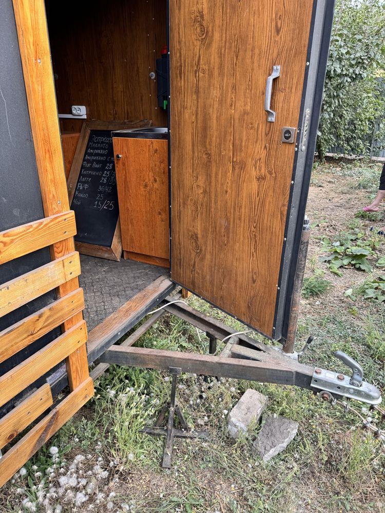 Продам Торговый прицеп