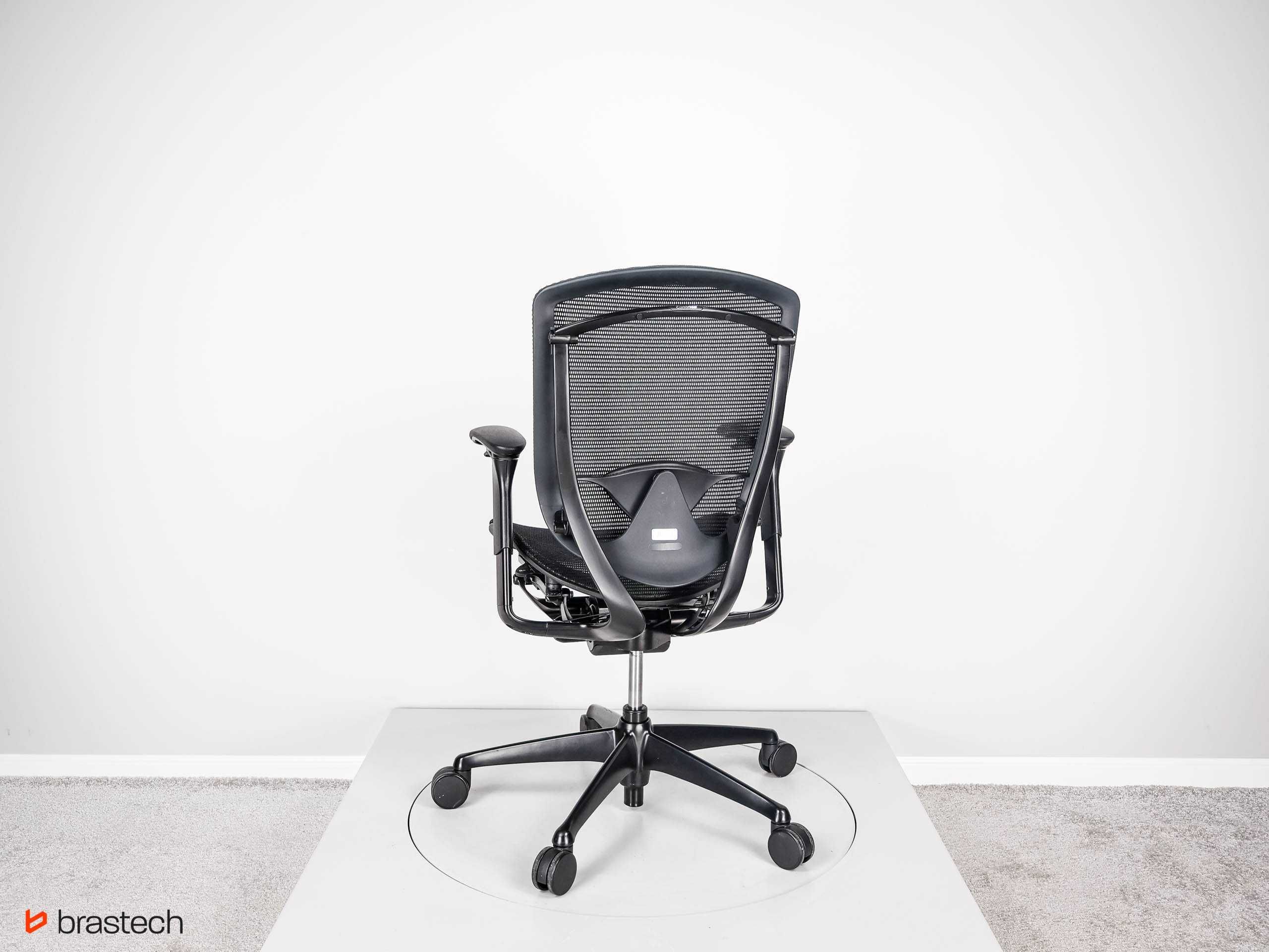 Fotel ergonomiczny Okamura Contessa Executive Chair Teknion