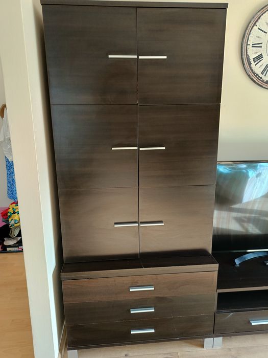 Meblościanka  widoczna na zdjęciu