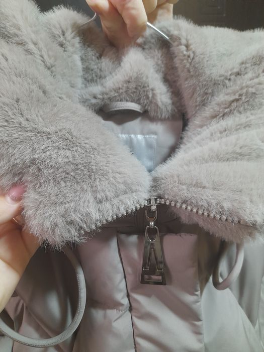 Зимниее женское пальто