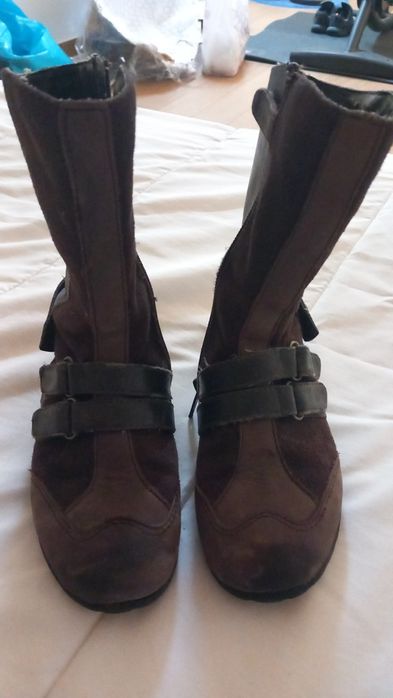 Botas para menina n⁰28