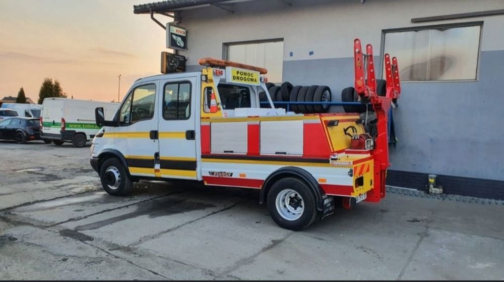 Iveco Daily holownik pomoc drogowa