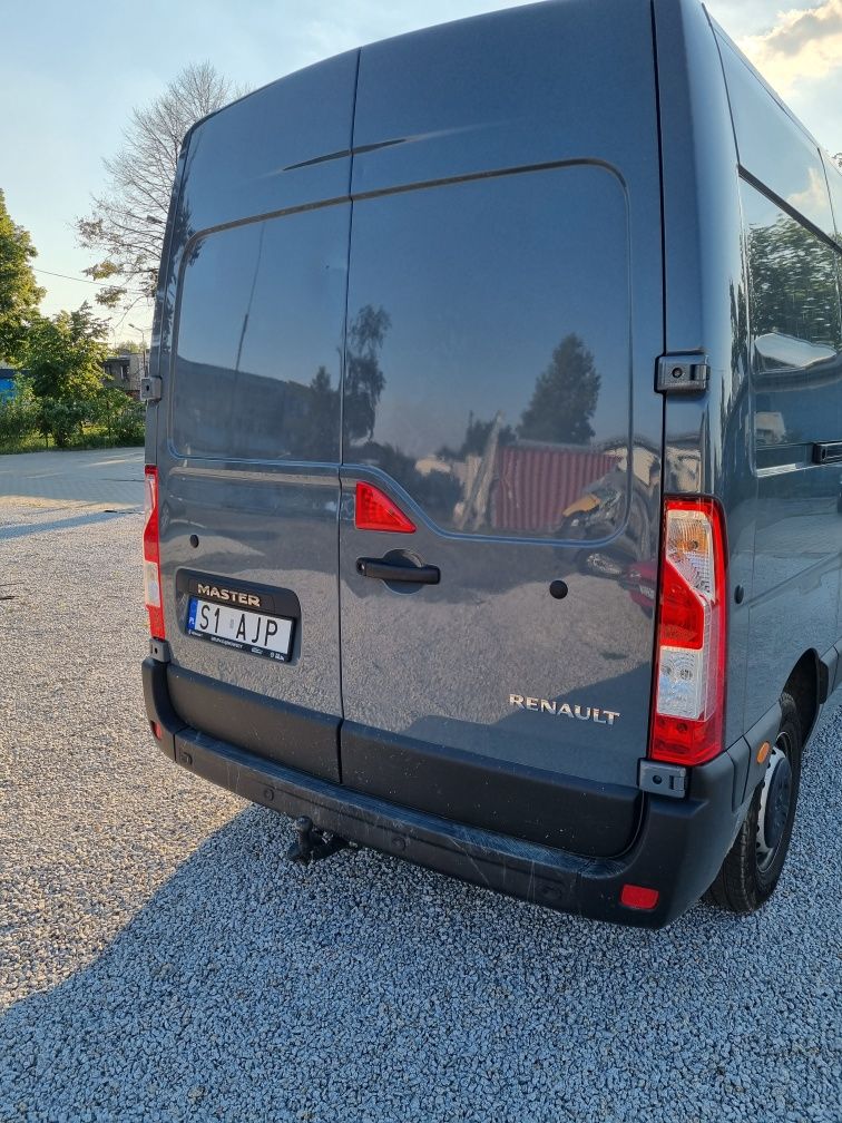 Wynajem Busa  Renault Master L3H2 Bus Dostawczy Blaszak  2022r