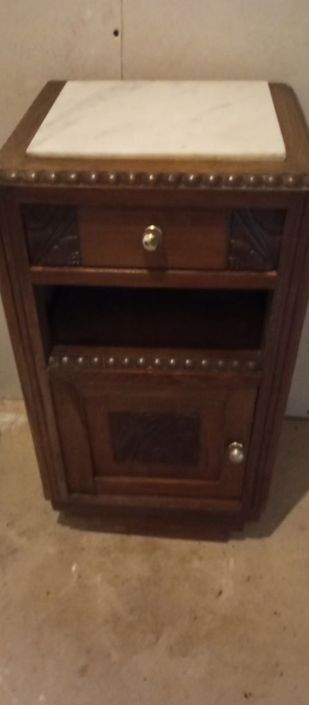 Mesa de cabeceira