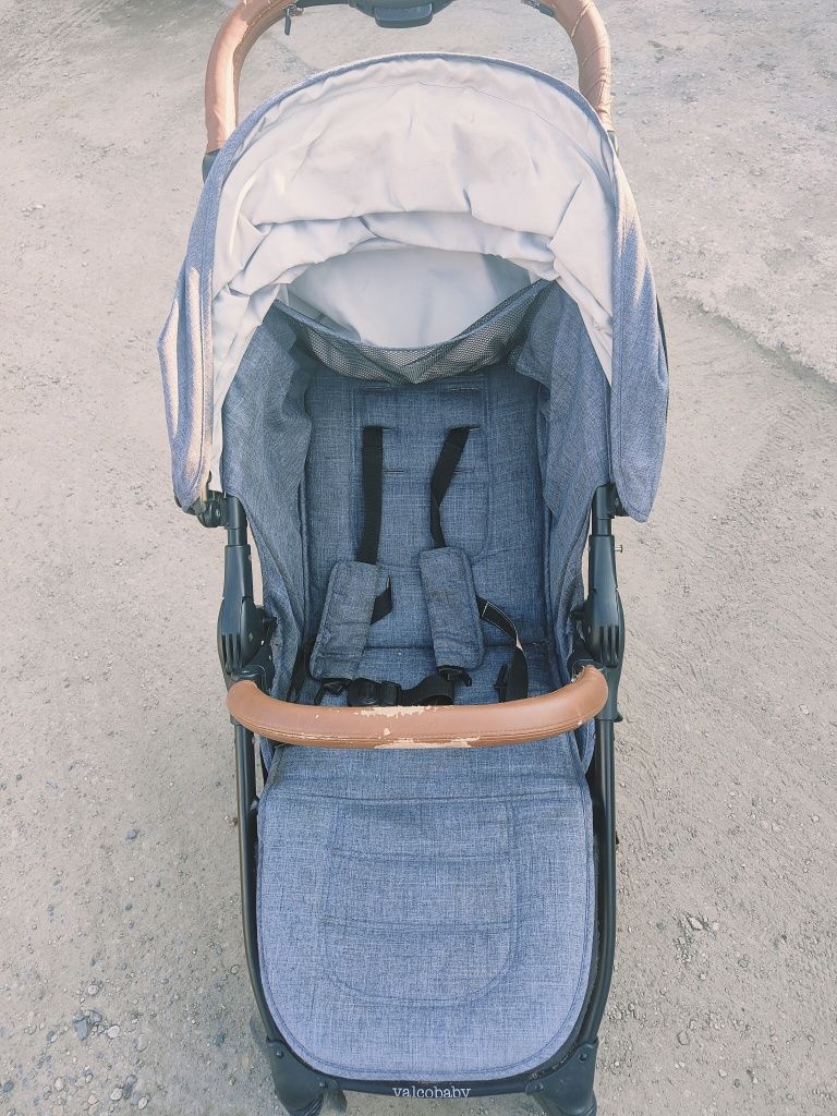 Valco Baby Snap 4 - lekki wózek spacerowy