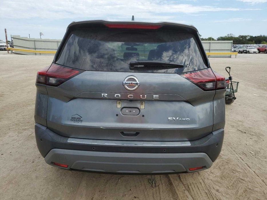 Nissan Rogue SV 2021