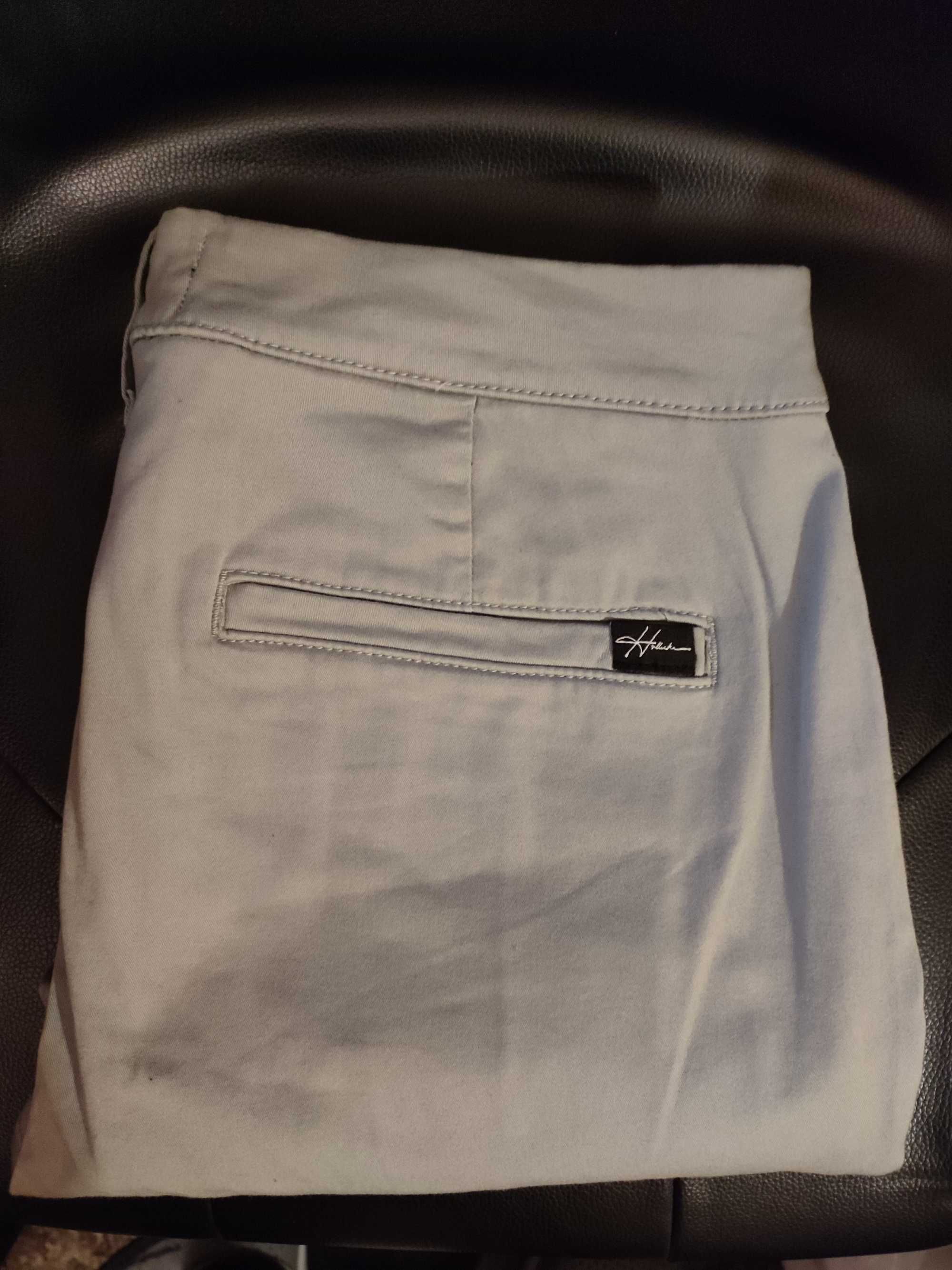 Chinosy Hollister r.32/32