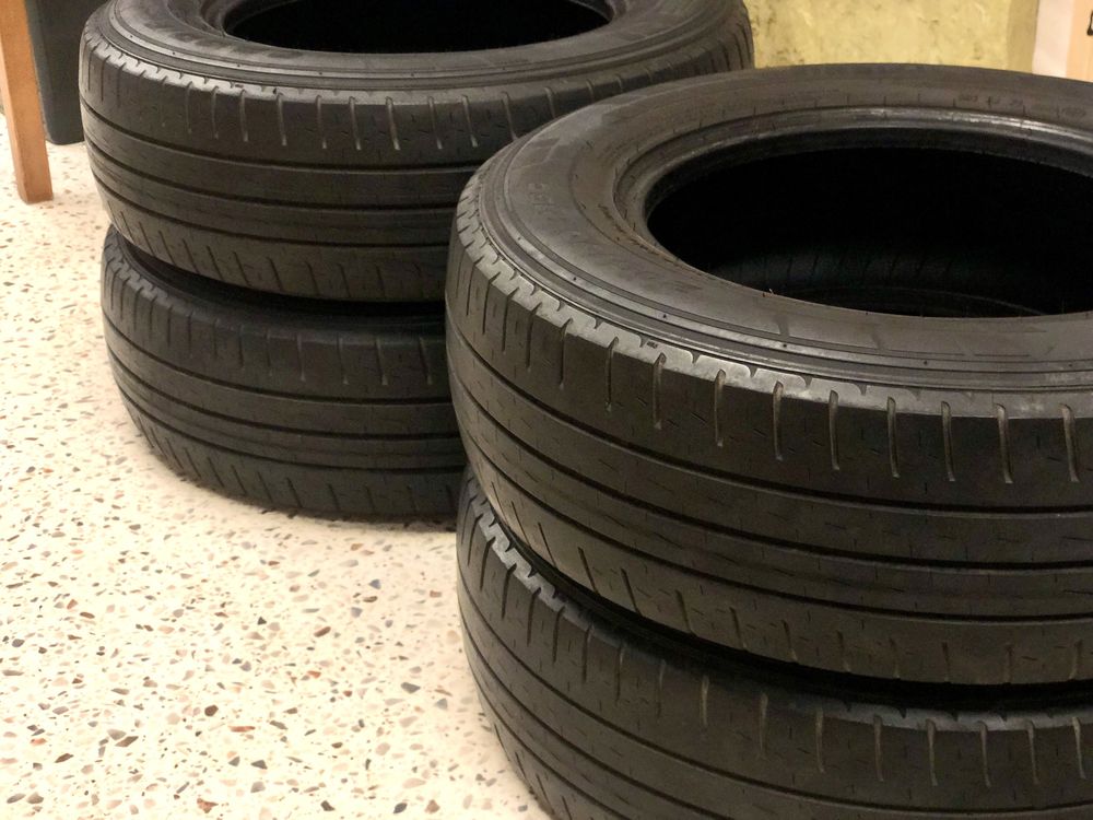 Opon letnie Pirelli Carrier 205/70/R15C Bus Kamper