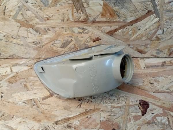 Pisca frente direito VOLKSWAGEN Polo (86C, 80)