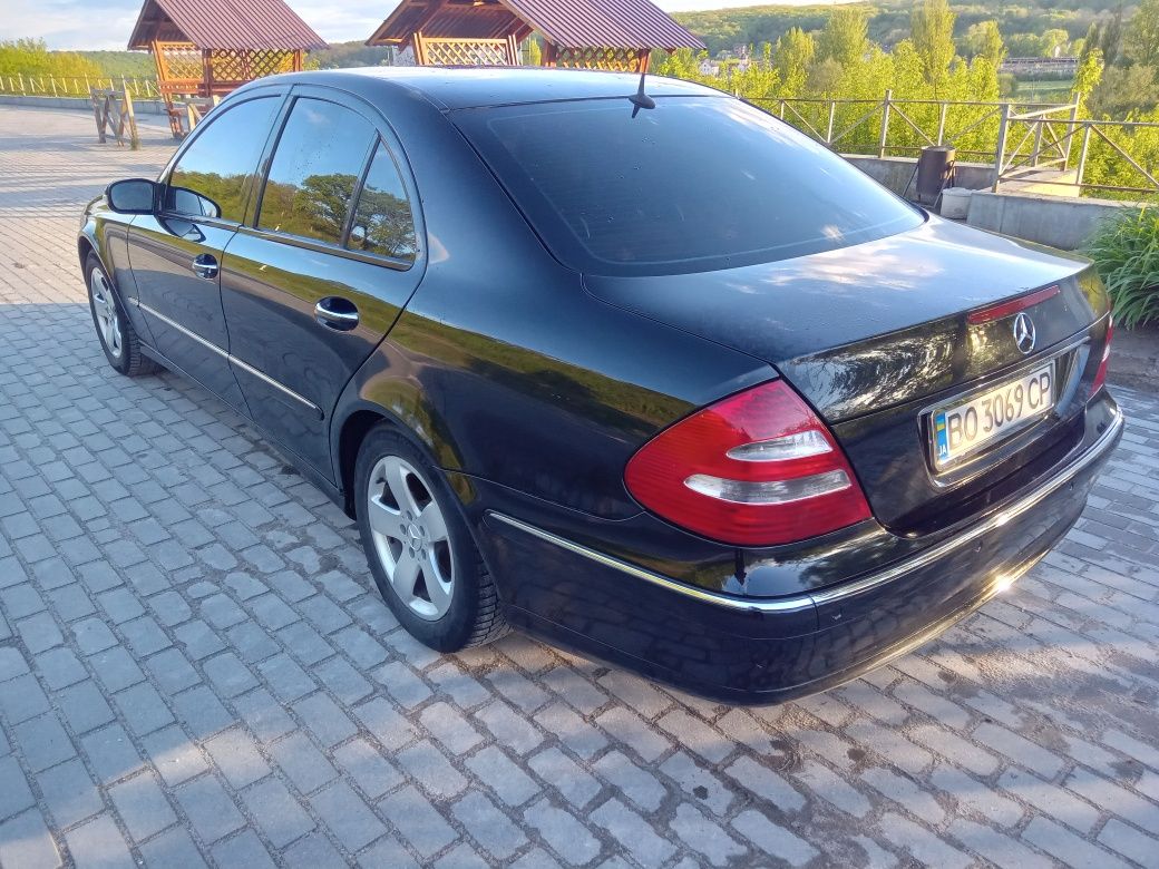 Мерседес W211 2.2CDI Автомат