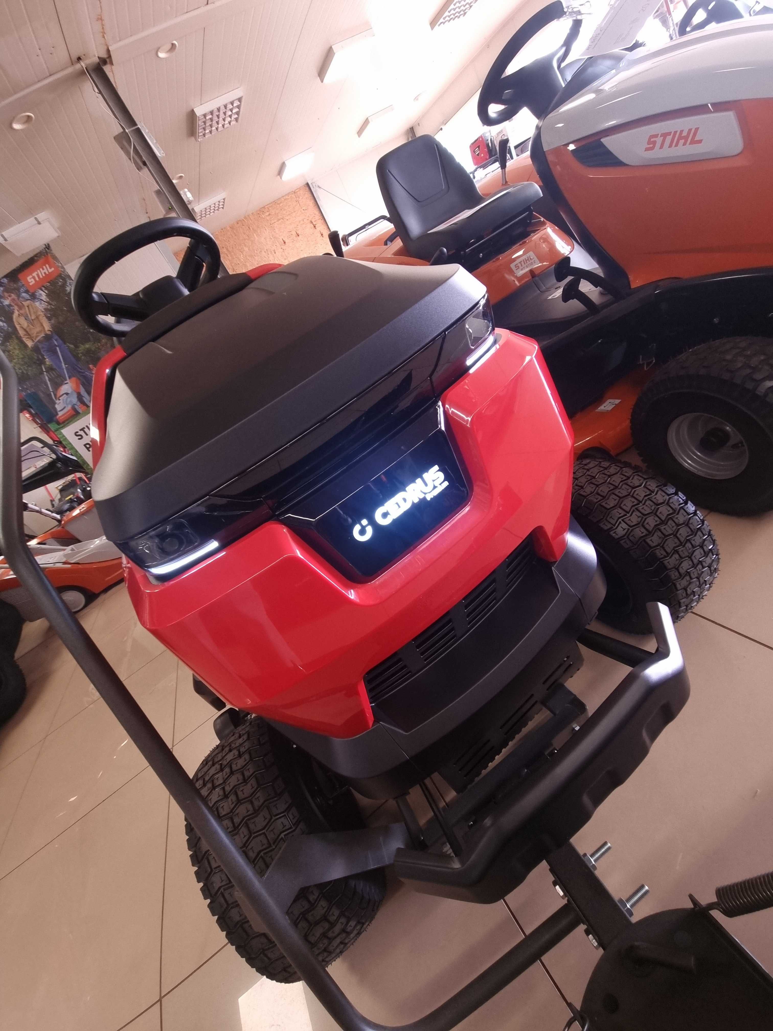 Traktor Ciągniczek ogrodowy Kosiarka CEDRUS C83HC  Nasielsk woj.maz