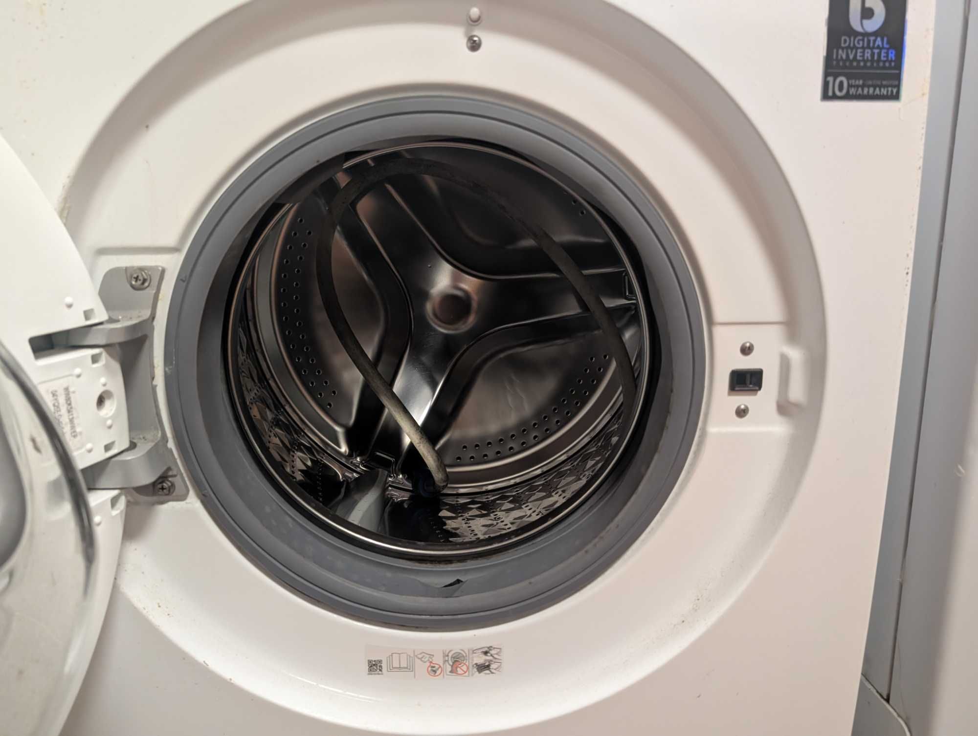 Máquina de Lavar Roupa - SAMSUNG 8kg - Usada