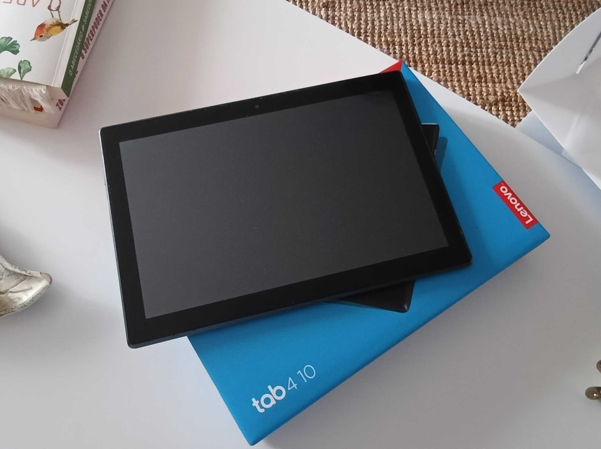 Tablet Lenovo Tab4 10'' (Preto)